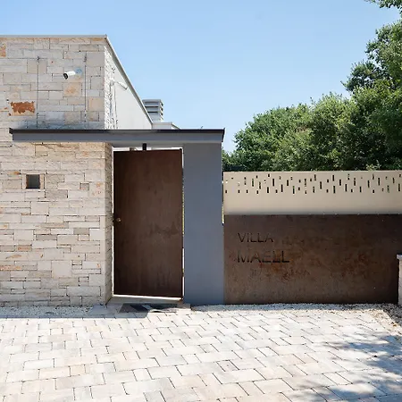Luxury Design Maell With Private Pool And High Level Of Privacy - Wiibuk