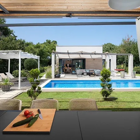 Luxury Design Maell With Private Pool And High Level Of Privacy - Wiibuk Villa *