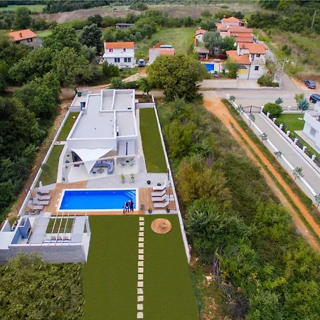 ヴィラ Luxury Design Maell With Private Pool And High Level Of Privacy - Wiibuk Šišan