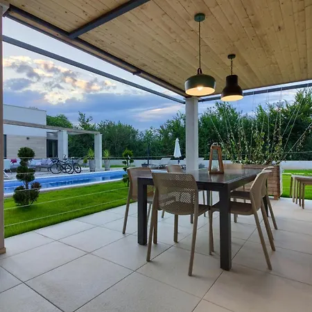 ヴィラ Luxury Design Maell With Private Pool And High Level Of Privacy - Wiibuk Šišan