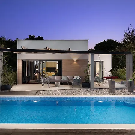 ヴィラ Luxury Design Maell With Private Pool And High Level Of Privacy - Wiibuk